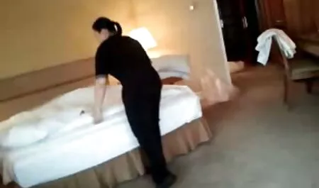 Incredibile, bionda, tacchi amatoriali cuckold alti, membro