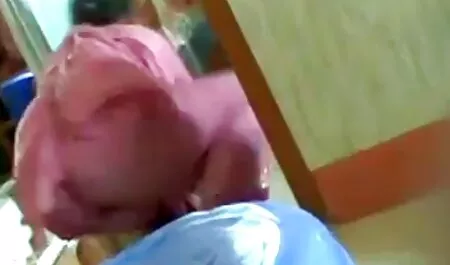 Bionda moglie italiana porn slut con il fidanzato cazzo