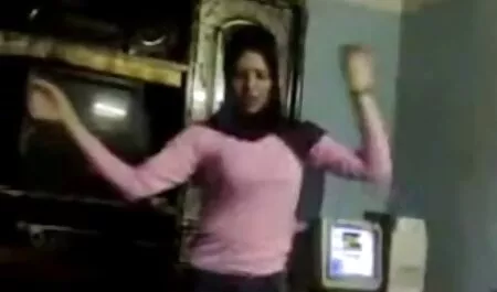Lento culo di un video porno con la cognata amante
