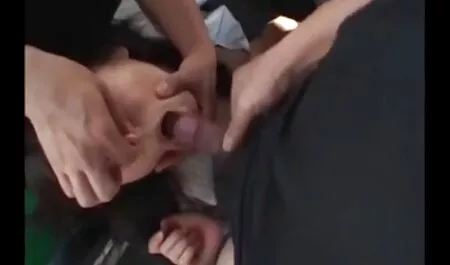 Nudo, ubriaco, xxx cornuti mamma, papà.