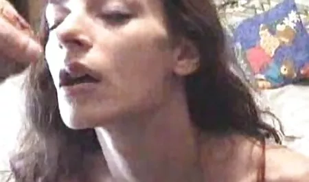 Ho messo sua moglie bbw madre nel culo e riempire il suo ano con sperma.