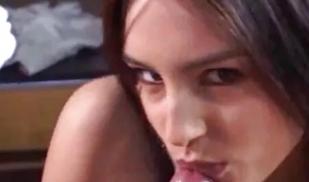 A 69 continua con traffico caldo video porno mariti guardoni