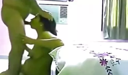 Gruppo russo guardando l'anatra con moglie sborrata un uomo e tre ragazzi