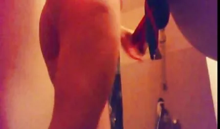 L'uomo in una data porno film tradimenti maledetto tre prostitute.