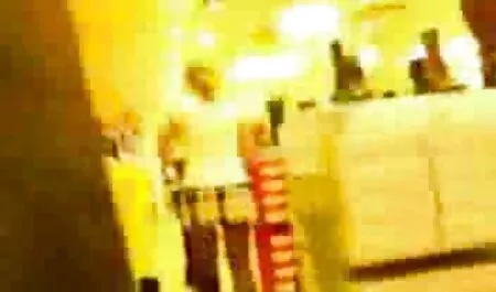 Statue con la masturbazione video moglie condivisa porta all'orgasmo,