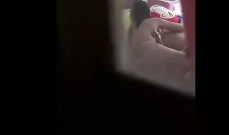 Un uomo con un alcolizzato si quasi uomo. mogli italiane troie