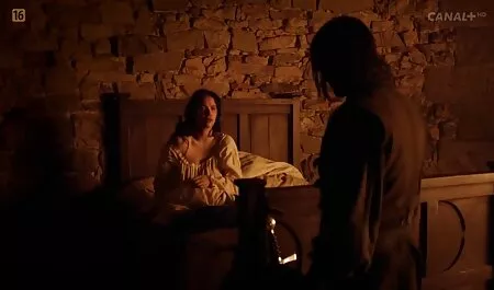 L'uomo incontra le donne con una mogli porno tempesta.