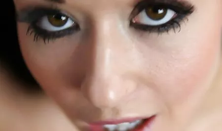 Il mio amico mi ha le porno mogli invitato in fretta.