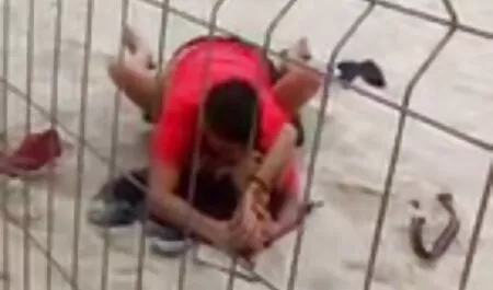 Il mogli troie amatoriali dottore ha aperto con un adulto