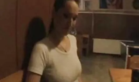 Cheldia è video porno amatoriale moglie giovane, troia.