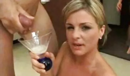 Deliziosa bionda in un moglie pompinara amatoriale pompino