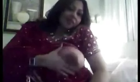 Ho mangiato video porno moglie gratis grandi viti per ottenere l'orgasmo di fango.
